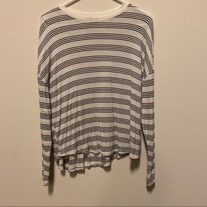 Longsleeve Basic Tee